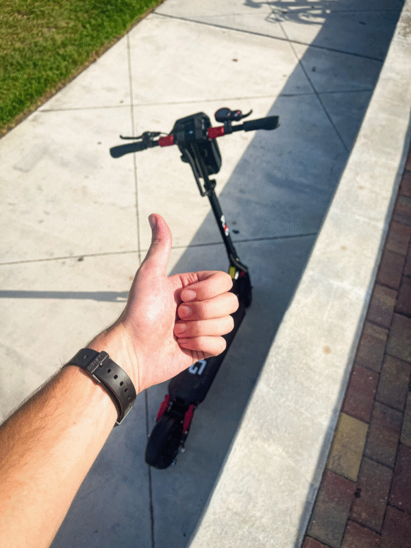 PlugPro 500 – E-Scooter with Suspension Power | Goblize Exclusive - Image 2